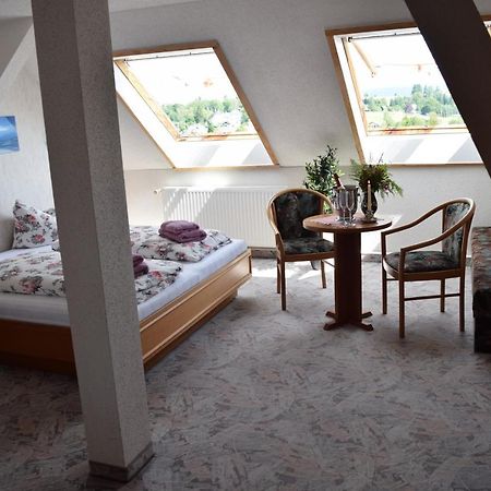 Hotel Carola シェーンハイデ エクステリア 写真